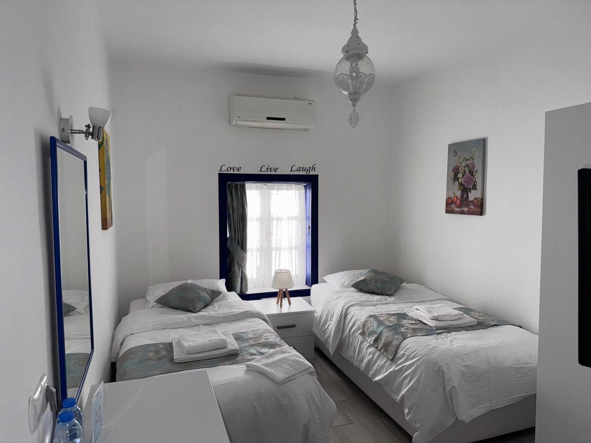 White And Blue Bodrum ภายนอก รูปภาพ